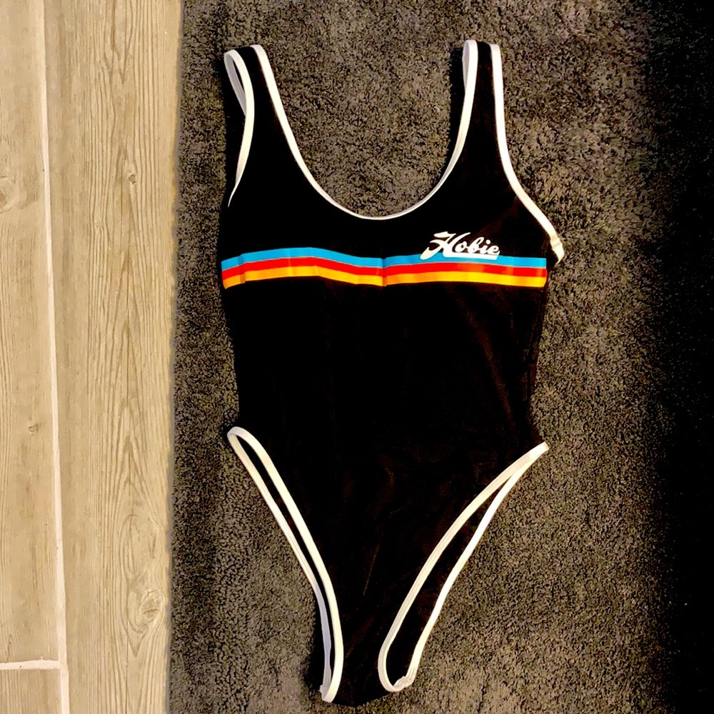 One piece swim